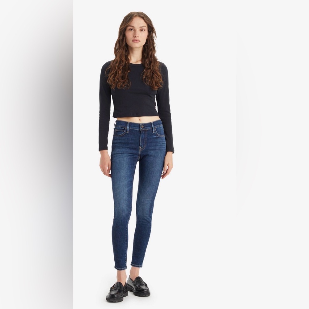 Levi's Dark Blue Women's Skinny Jeans